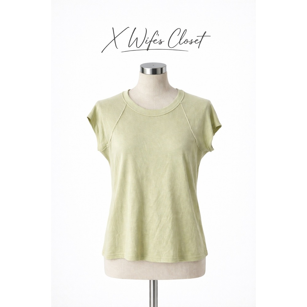We The Free People Sage Green Raw Seam Short Sleeve Tee Shirt Large